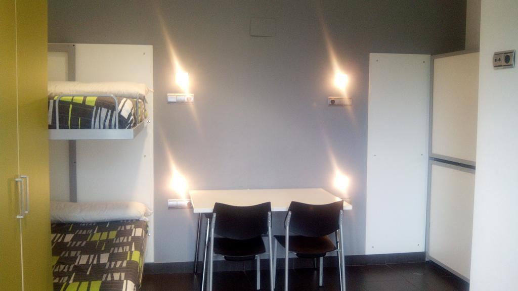Albergue/Auberge Ulia Youth Hostel サン・セバスティアン 部屋 写真